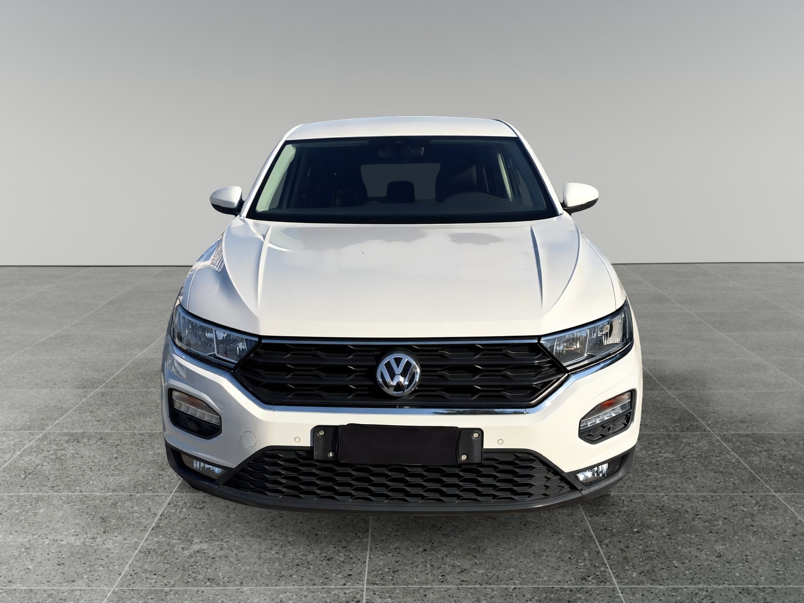 
								Volkswagen T-Roc 1.6 TDI 115 CV Business pieno									